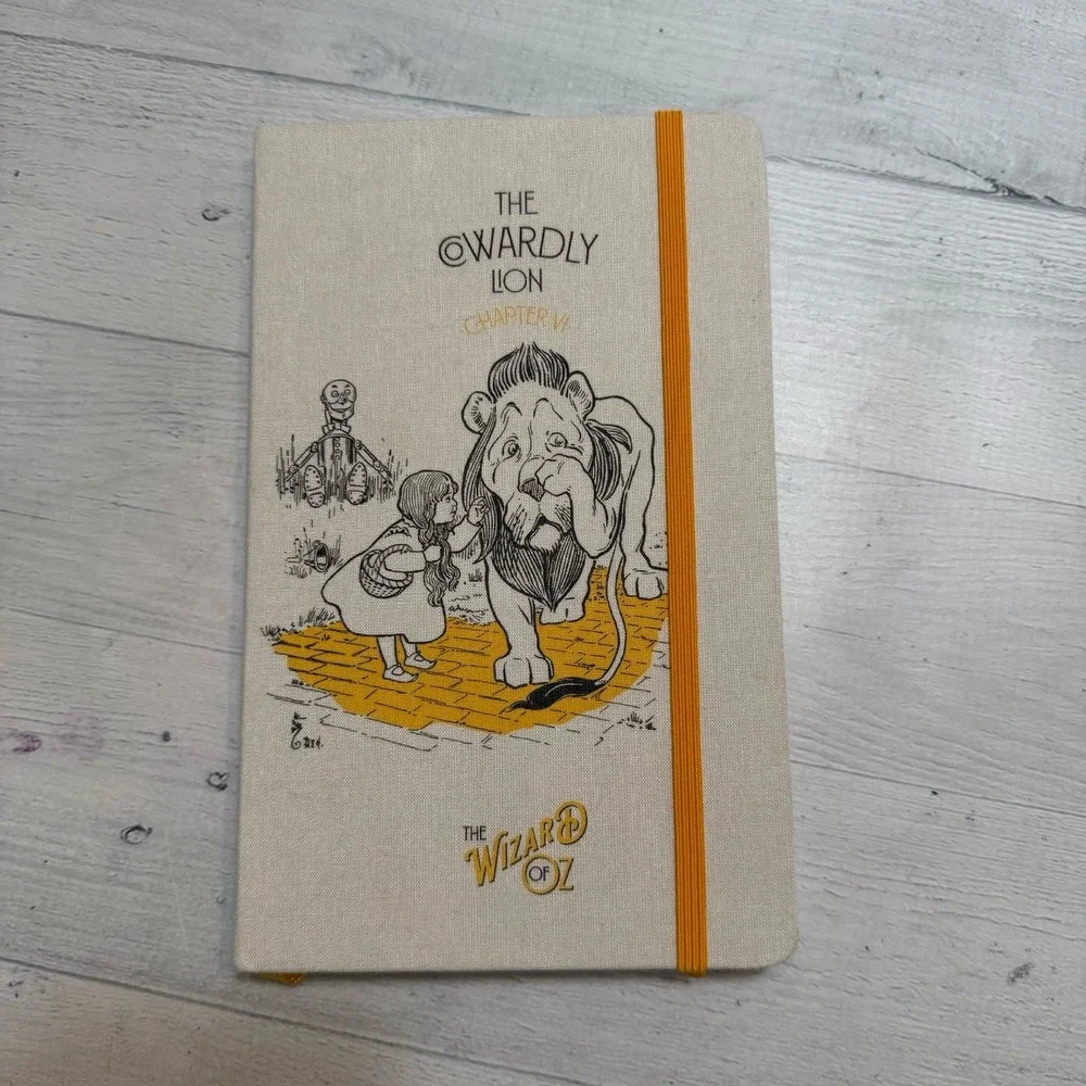 Moleskine Limited Edition Wizard of Oz Notebook, cowardly lion (5